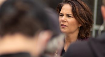 Nach Schüssen der Russen auf Bundeswehr: So greift Baerbock durch