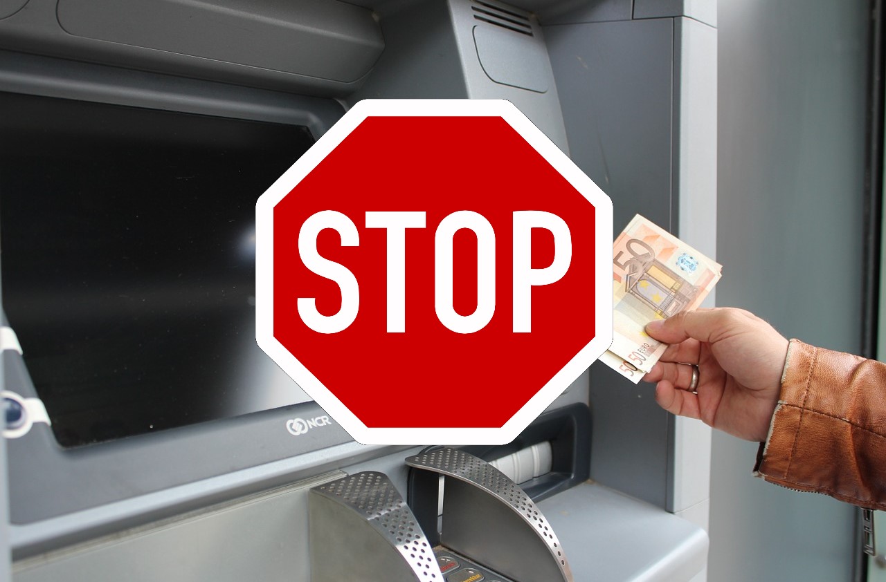 Bargeld-Stopp: Sparkassen verbannen Bargeld-Filialen & Geldautomaten