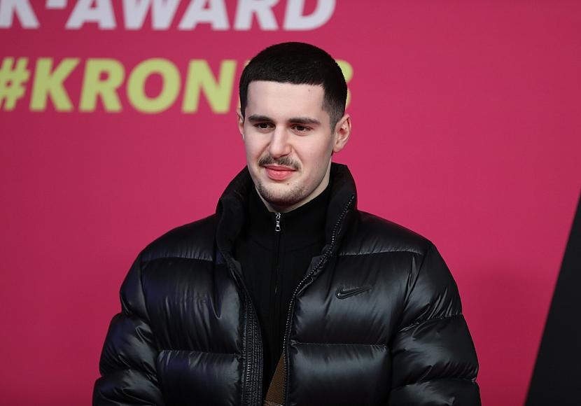 “Golden” an Spitze der deutschen Single-Charts – Sira auf Platz drei