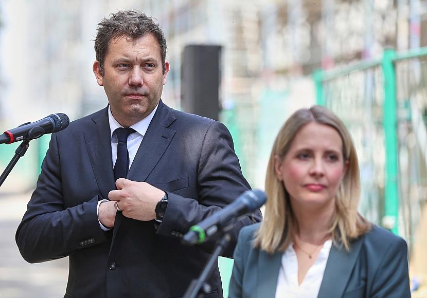 Klingbeil „geschockt“ von Anfeindungen gegen Hubertz