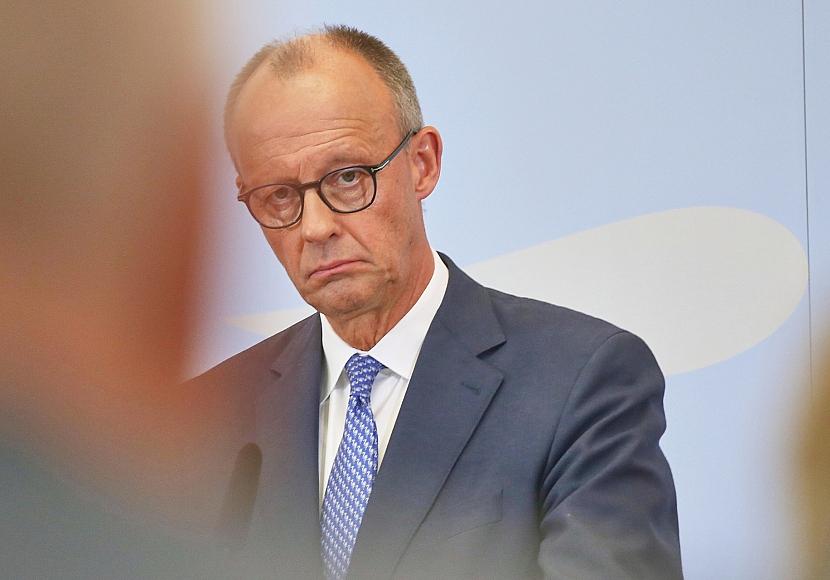 Forsa: AfD weiter vor Union – Unzufriedenheit mit Merz