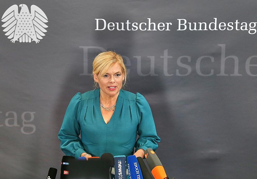 Kommission: Klöckner mahnt “selbstkritische” Corona-Aufarbeitung an