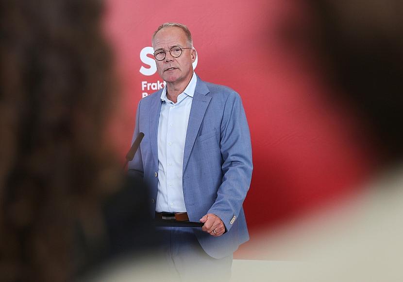 SPD-Fraktionschef Miersch kündigt „umfangreiche Sozialreformen“ an