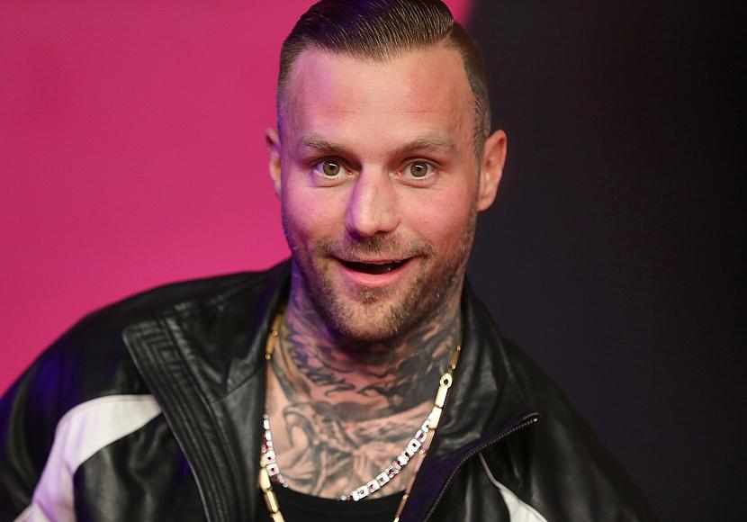 Kontra K verdrängt Taylor Swift von Spitze der Album-Charts