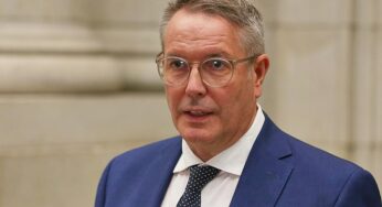 Schweitzer warnt vor „Illusion“ beim Bürgergeld