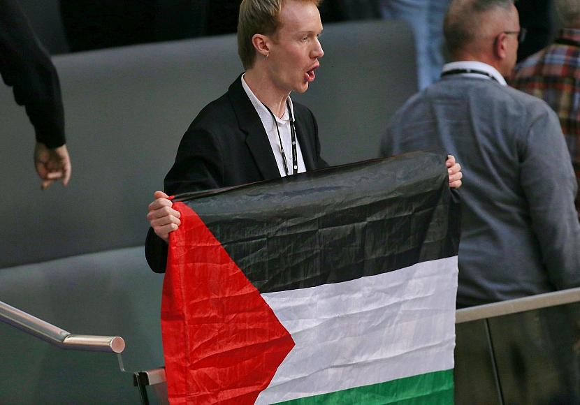 Wieder Pro-Palästinenser-Protest im Bundestag