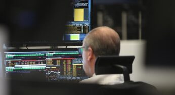 Dax gibt Gewinne teilweise wieder ab – Euro etwas schwächer