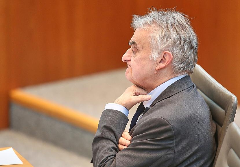 Reul zu AfD-Zusammenarbeit: „Dann bin ich weg“