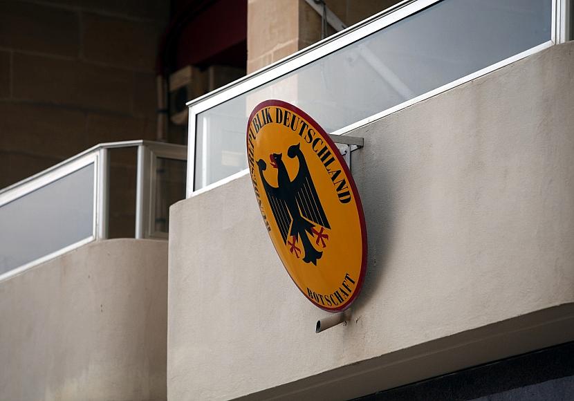 Weniger “Chancenkarten” für Fachkräfte als erwartet ausgegeben