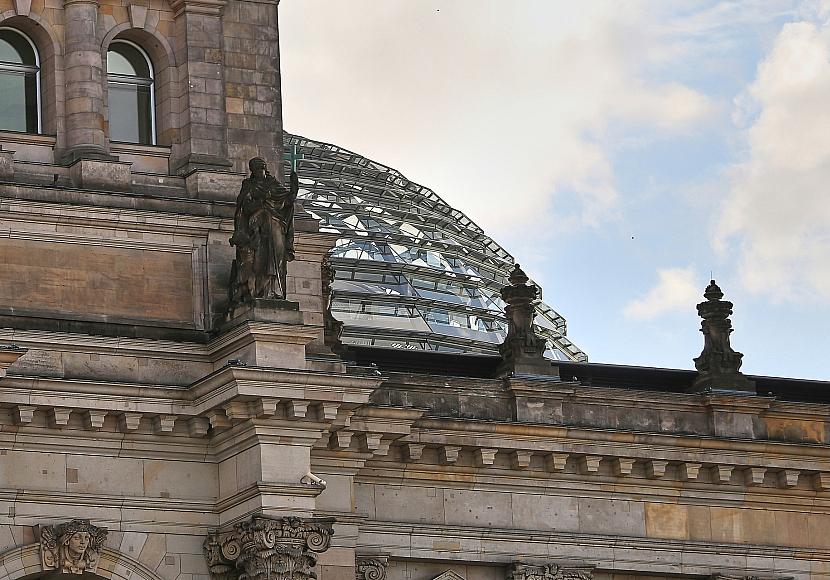 Klöckner will Ausschluss unsicherer Abgeordneten-Mitarbeiter