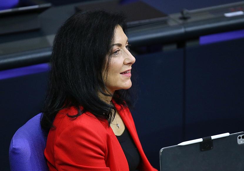 Meyer Werft erhält Großauftrag – Reiche spricht von “Durchbruch”