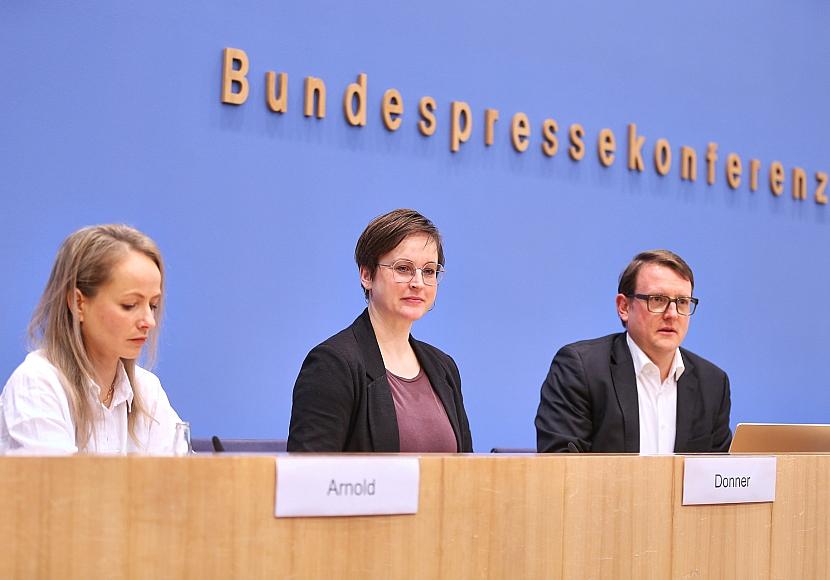 Forscher sehen noch klares Ost-West-Gefälle bei Rechtsextremismus