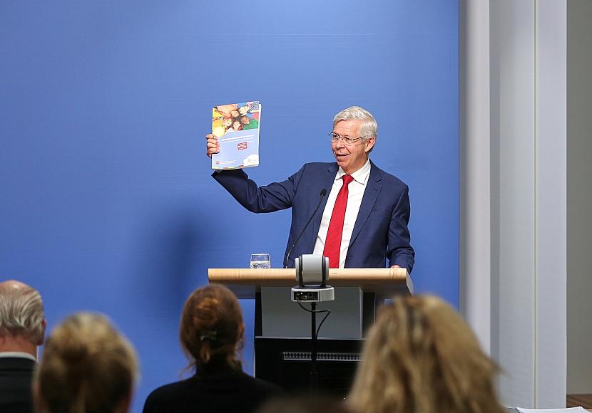 Stiftung drängt auf bessere Gesundheitsversorgung für Kinder