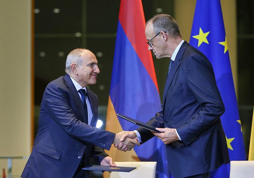 Merz sieht “historische Chance” für “europäischen Weg” Armeniens