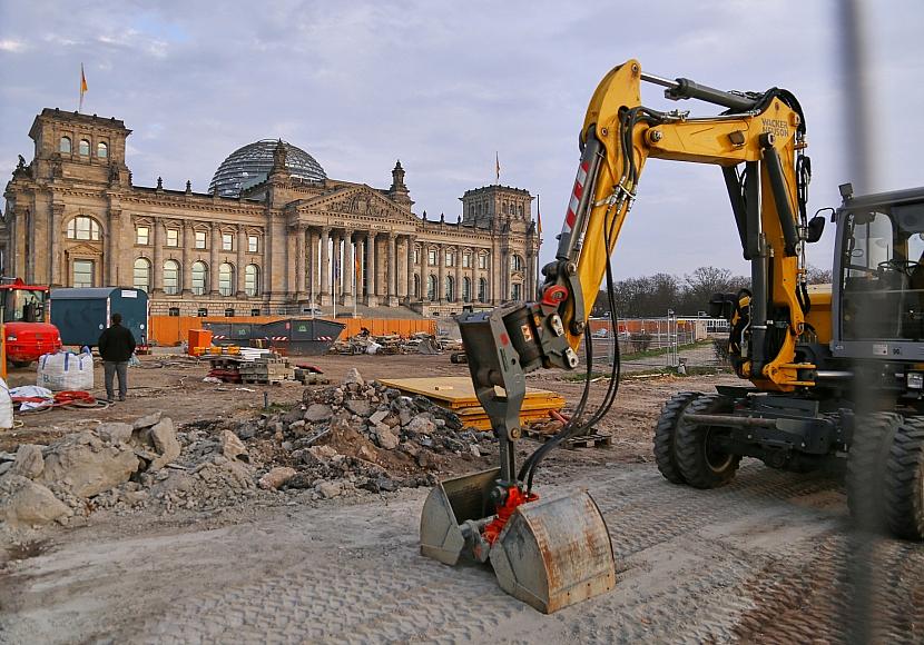 Bundestagsneubau in Berlin könnte über eine Milliarde Euro kosten