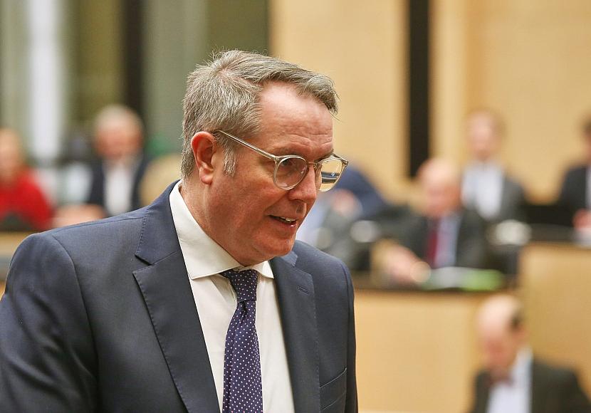 Schweitzer warnt vor zu harter Handelspolitik gegenüber China