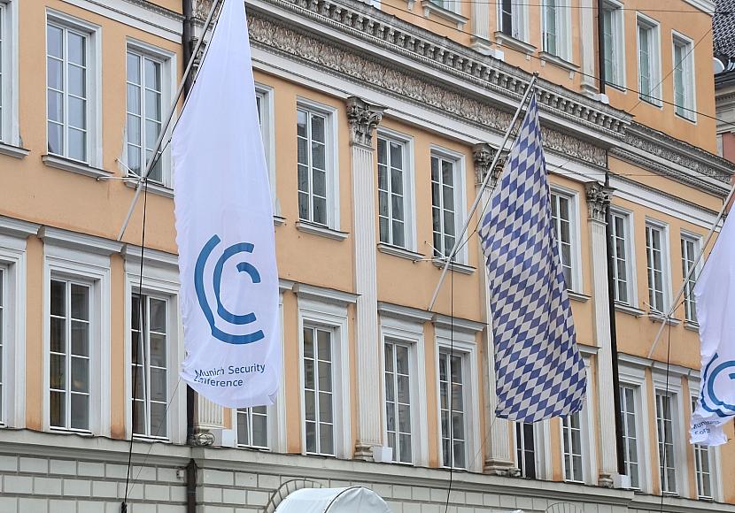 Treffen zu Drittstaatenlösungen auf Münchner Sicherheitskonferenz