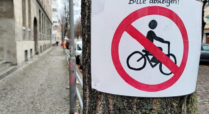 Fußgängerverband will härtere Strafen für Radfahren auf Gehwegen