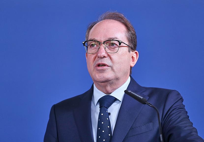 Dobrindt erwartet „in naher Zukunft“ Besuch von Syriens Machthaber