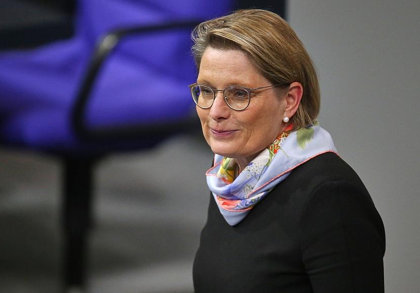 Justizministerin will „Nur Ja heißt Ja“-Regelung bei Jugendlichen