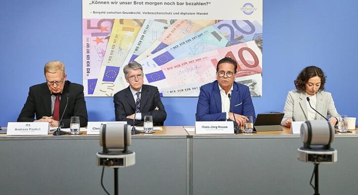 Gutachten: Verweigerung von Bargeldannahme verletzt Grundrechte