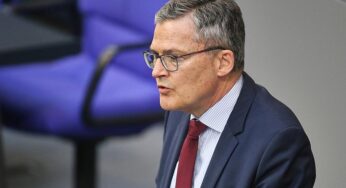 Kiesewetter für Nato-Ersatz und Abschied von USA als Bündnispartner