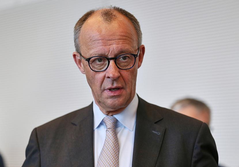 Merz verurteilt Angriff bei Dinner in Washington