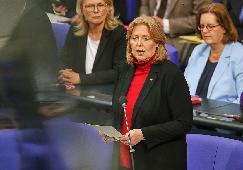 Bas verteidigt umstrittene Aussage aus Regierungsbefragung
