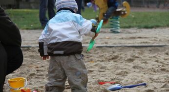 Umfrage: Deutsche uneins über Verbot von Leihmutterschaften