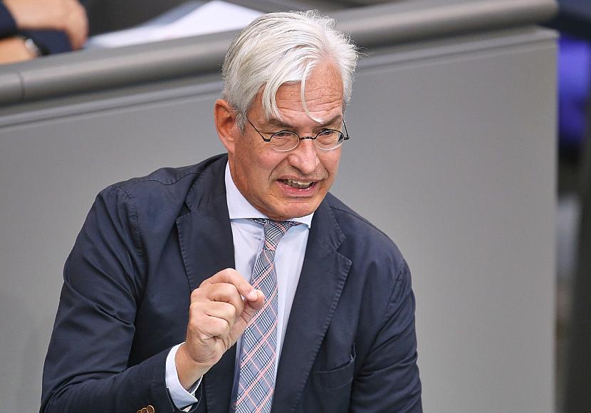 Union lehnt Umverteilung bei Einkommensteuerreform ab
