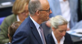 Insa: AfD in Umfrage erstmals fünf Punkte vor Union