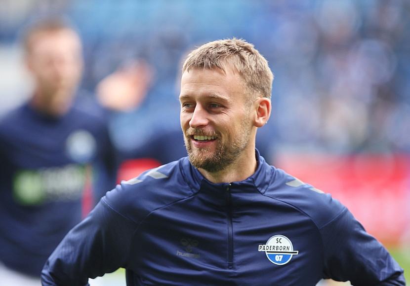 2. Bundesliga: Paderborn rettet Remis – Kaiserslautern siegreich