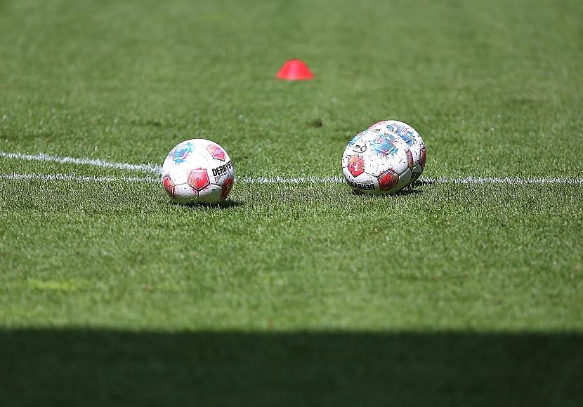 Schenderlein: Fußball ersetzt keine Politik