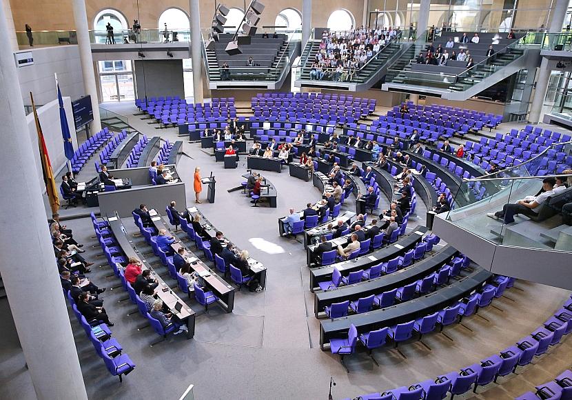SPD-Abgeordnete fordern paritätisches Wahlrecht