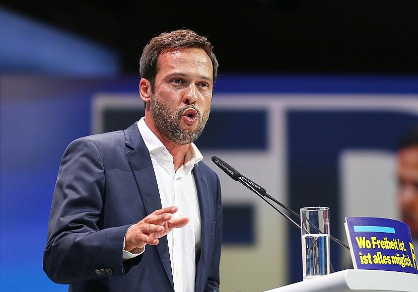 FDP-General Hagen fordert Volksabstimmungen auf Bundesebene