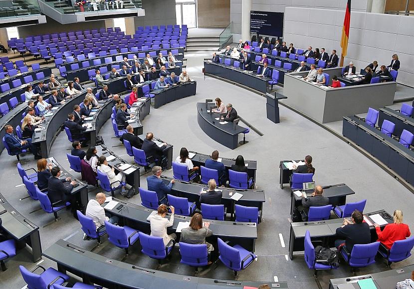 Koalition erwägt schärferen Geheimschutz im Bundestag