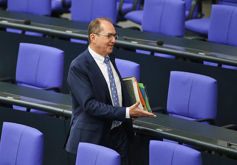 Dobrindt sieht „neue Phase“ der europäischen Migrationspolitik
