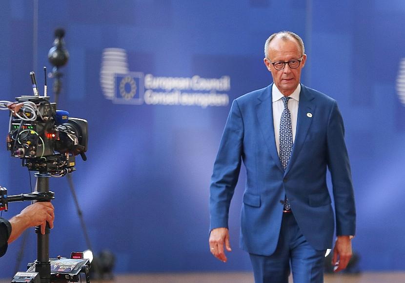 Merz stellt sich gegen neue europäische Schulden
