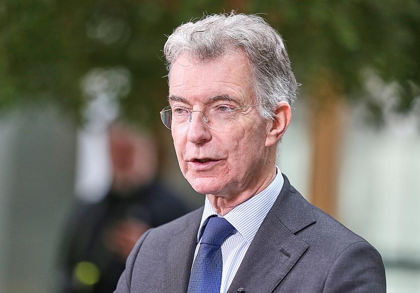 Heusgen wirft Merz „Relativierung des Völkerrechts“ vor