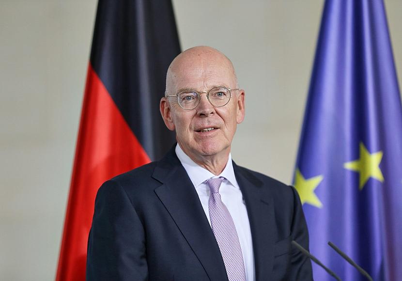 Blessing fordert mehr private Investitionen in Infrastruktur