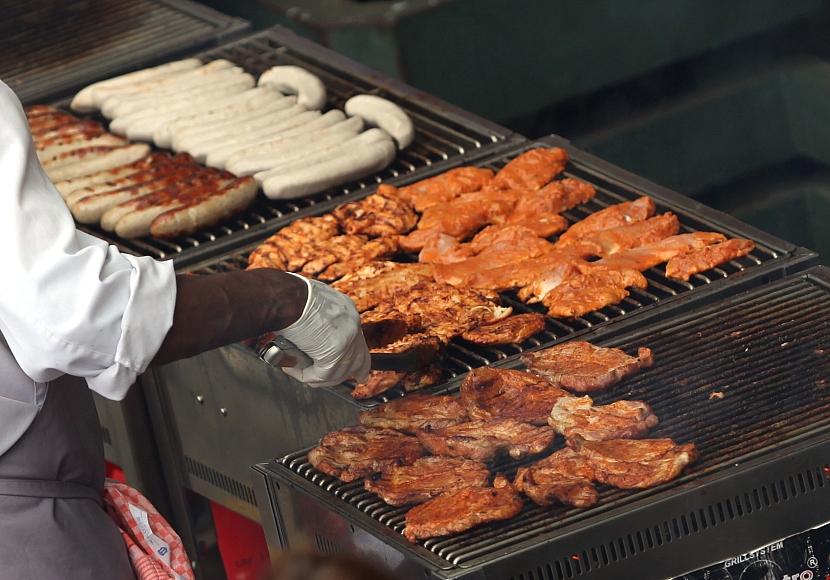 UN: Weltweit essen Menschen sechsmal mehr Hähnchen als noch 1961