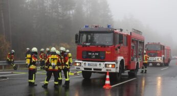Frontal-Crash auf deutscher Autobahn: 2 Tote, 3 lebensgefährlich verletzte Kinder