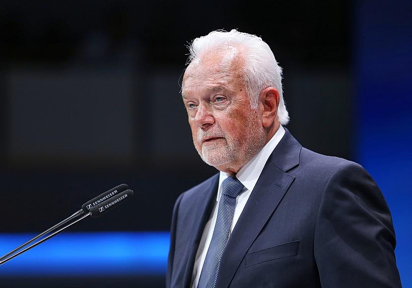 Kubicki kritisiert möglichen Personalwechsel im Kabinett
