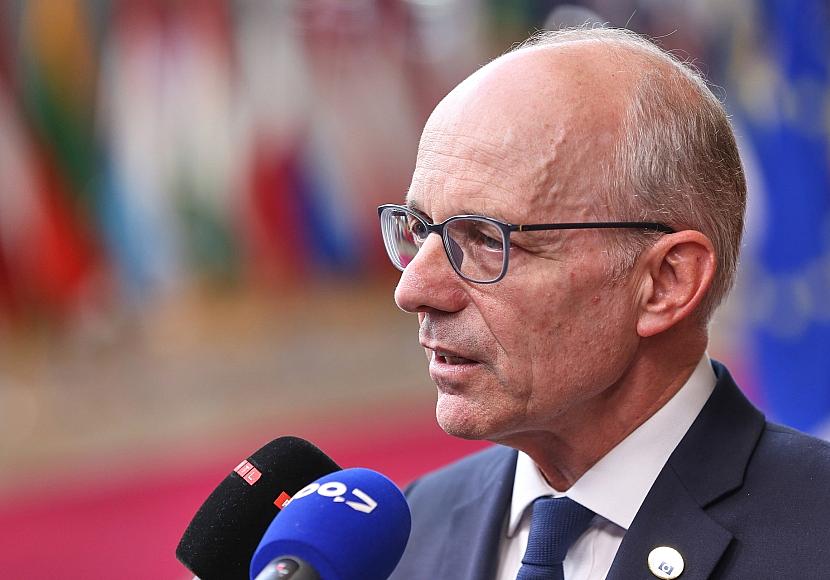 Luxemburgs Premier rät von Sozialkürzungen für Rüstung ab