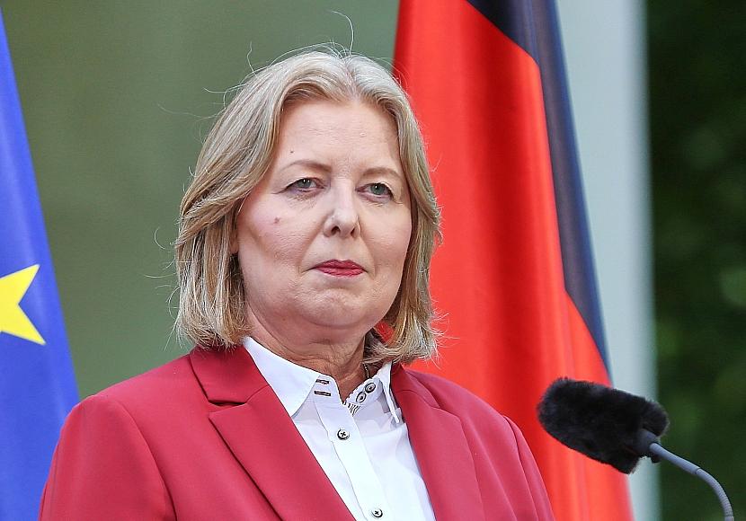 Bas will Auswirkungen von Attestpflicht prüfen