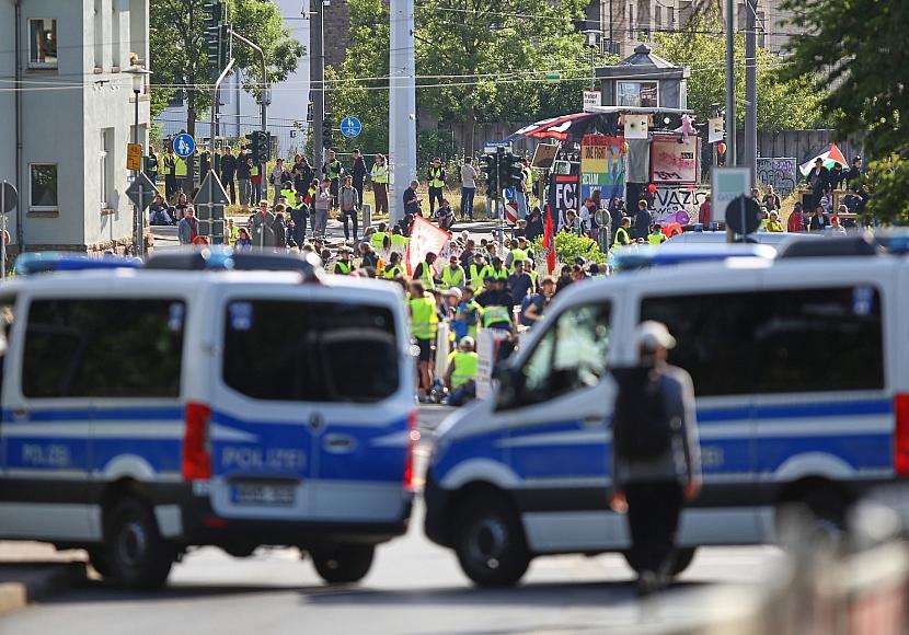 Vereinzelte Ausschreitungen bei Anti-AfD-Protesten in Erfurt
