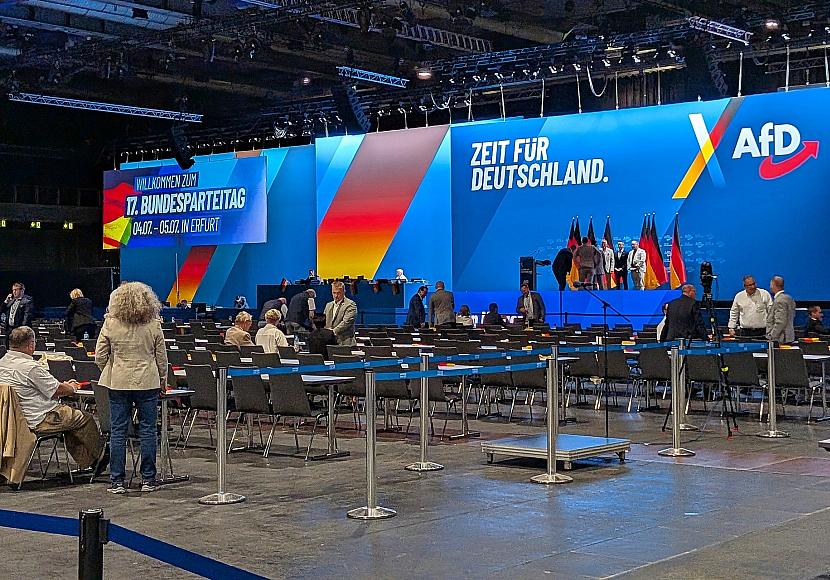 AfD setzt Parteitag fort – keine größeren Proteste