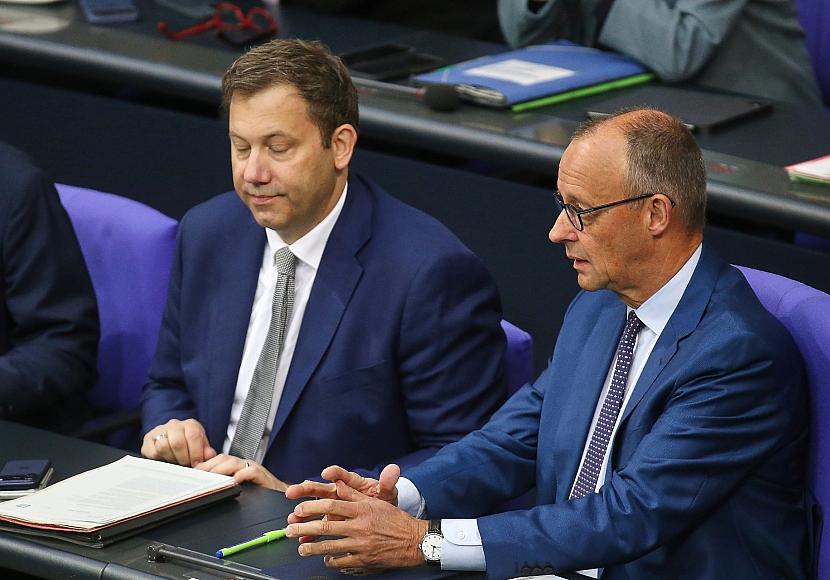 Umfrage: Große Mehrheit unzufrieden mit Bundesregierung