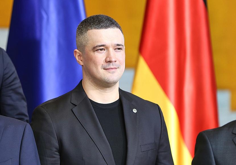 Ukrainischer Verteidigungsminister verliert Posten