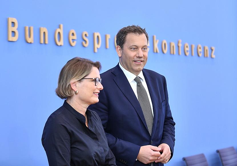 Bundesregierung plant Maßnahmenpaket gegen Steuerbetrug